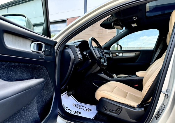 Volvo XC 40 cena 108999 przebieg: 189856, rok produkcji 2019 z Międzylesie małe 781